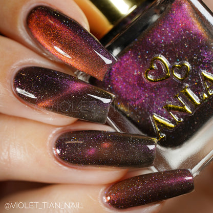 Nine-tailed Fox Nail Polish